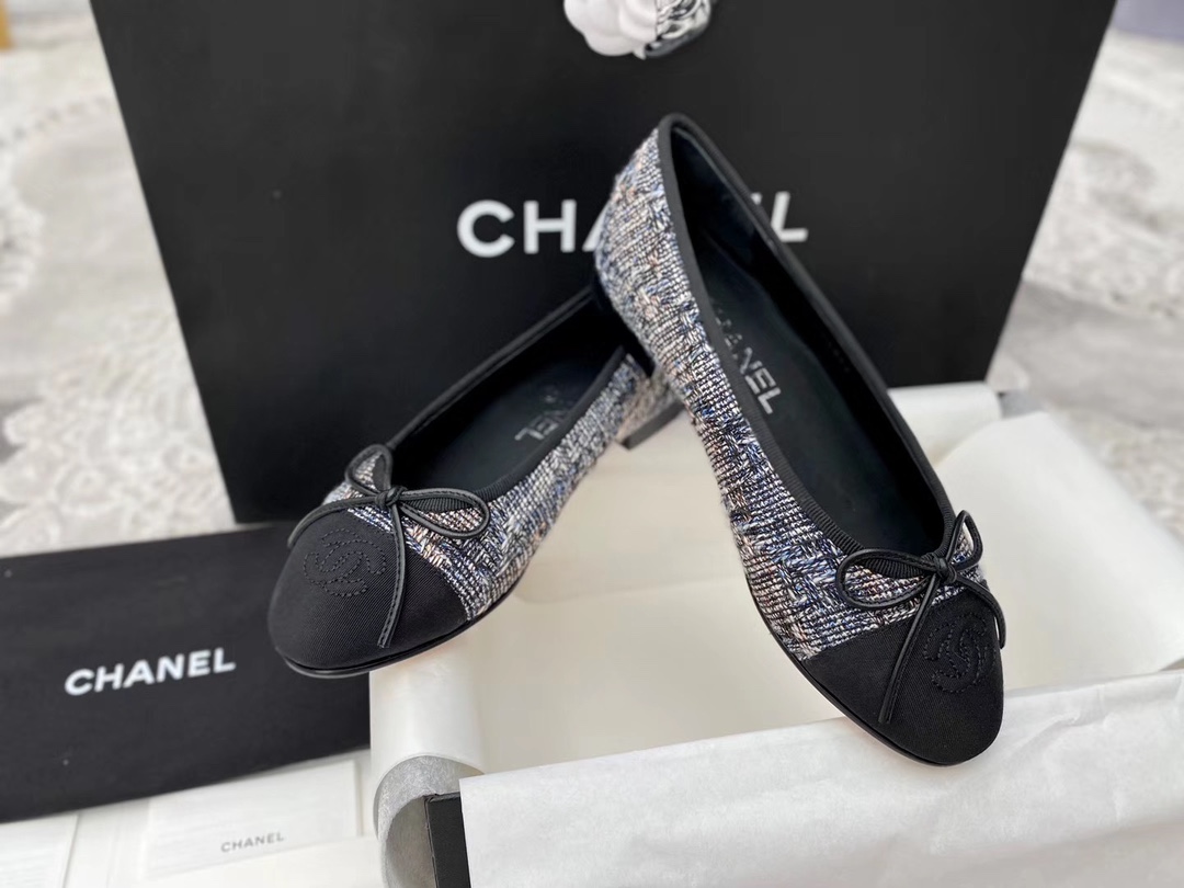 [팬더샵] 샤넬 CC 스티치 로고 패브릭 리본 발레리나 슈즈 Chanel