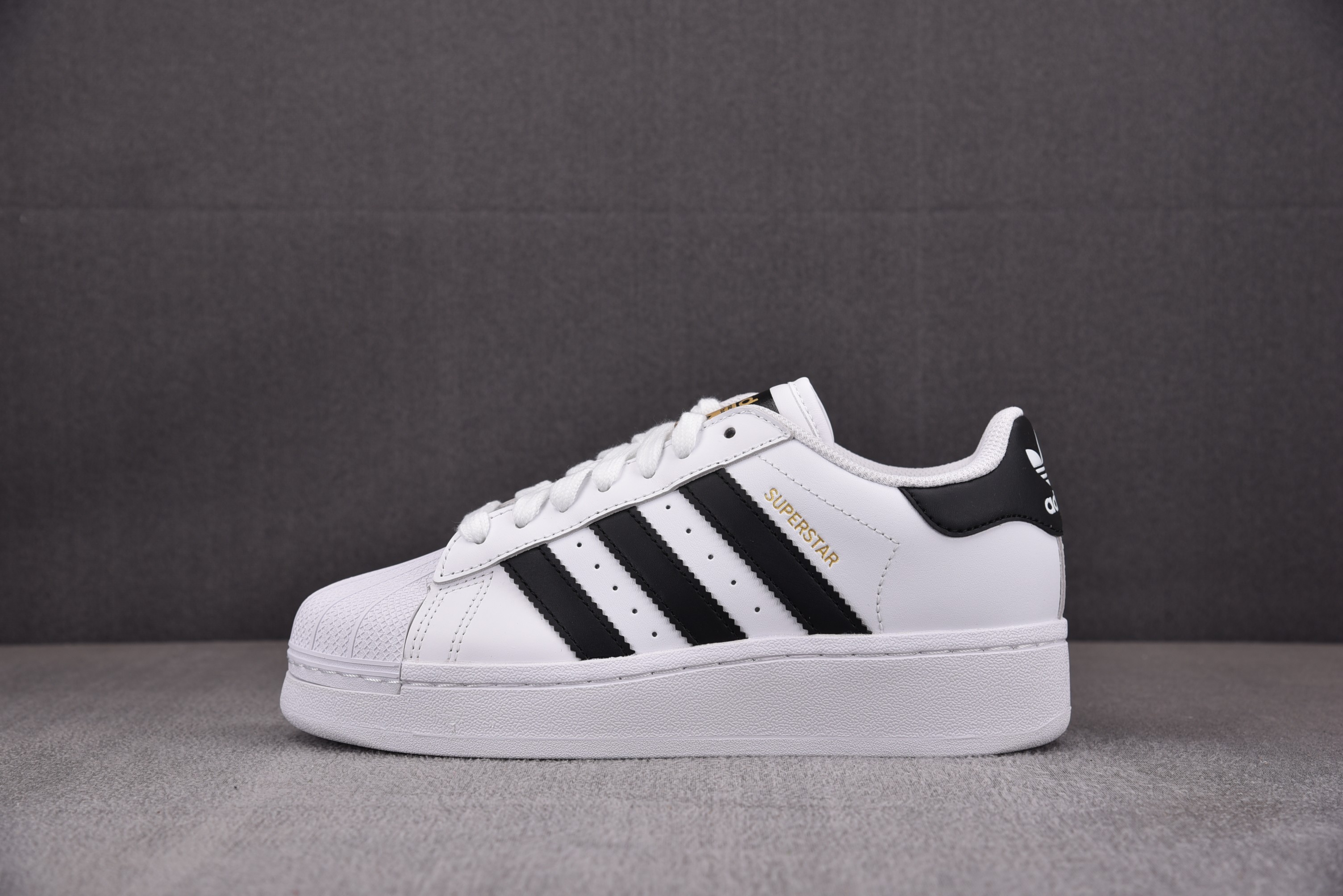AD Originals Superstar XLG 白黑 IF9995 아디다스