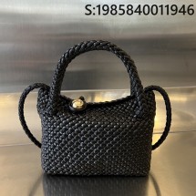 징 팩토리 보테가베네타 스몰 토스카 20*15.5*7cm 776755  블랙