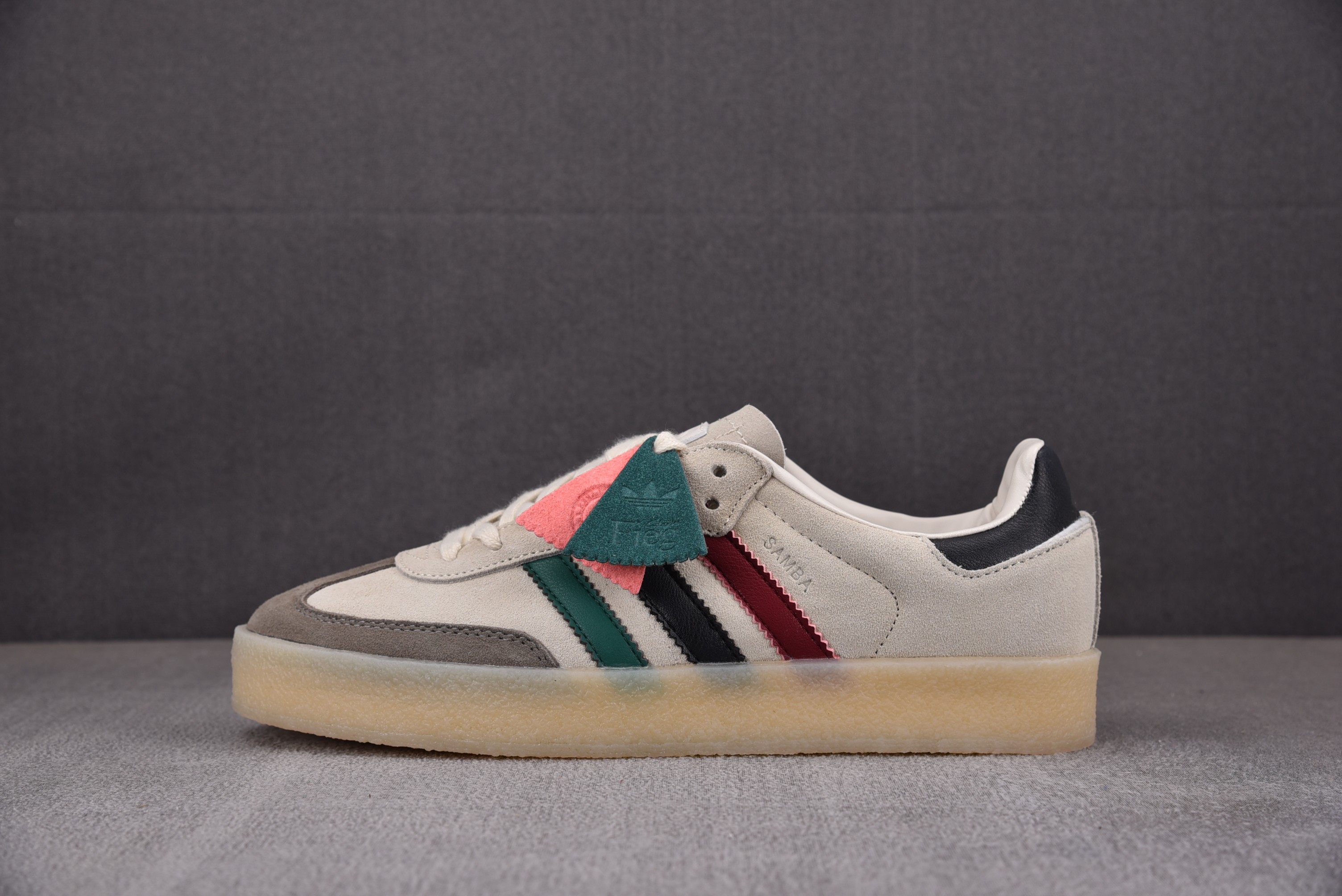 【纯原】KITH x Clarks x Ad Samba 三方联名板鞋 白灰 IE4032 아디다스