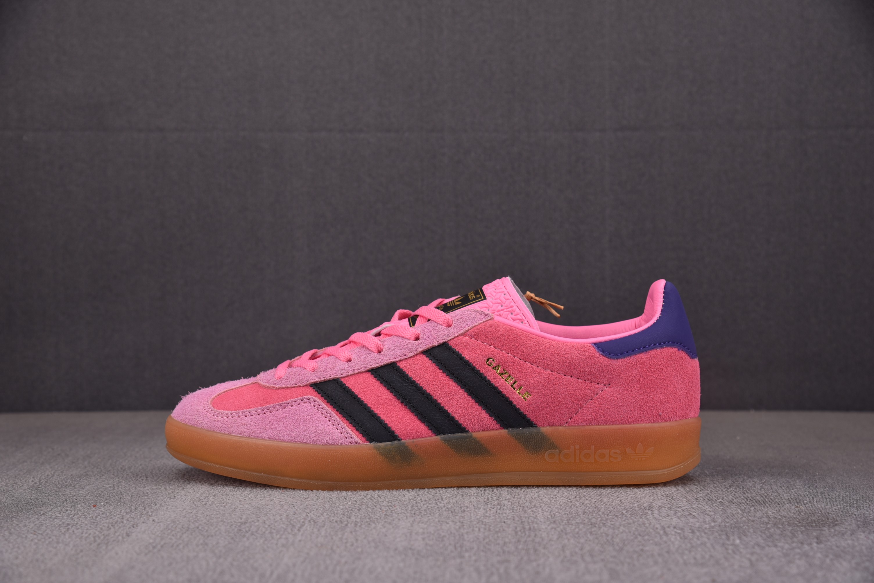 【TOP】AD Originals Gazelle Indoor 粉黑 IE7002 아디다스