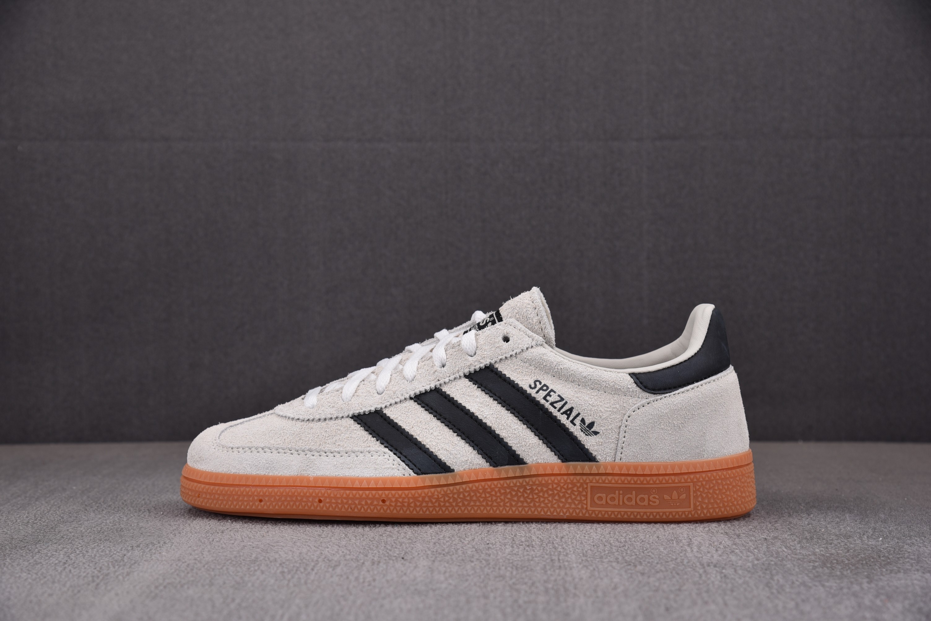 [纯原]아디다스 오리지널 핸드볼 스페지알 AD Originals Handball Spezial 그레이 IF6562 아디다스
