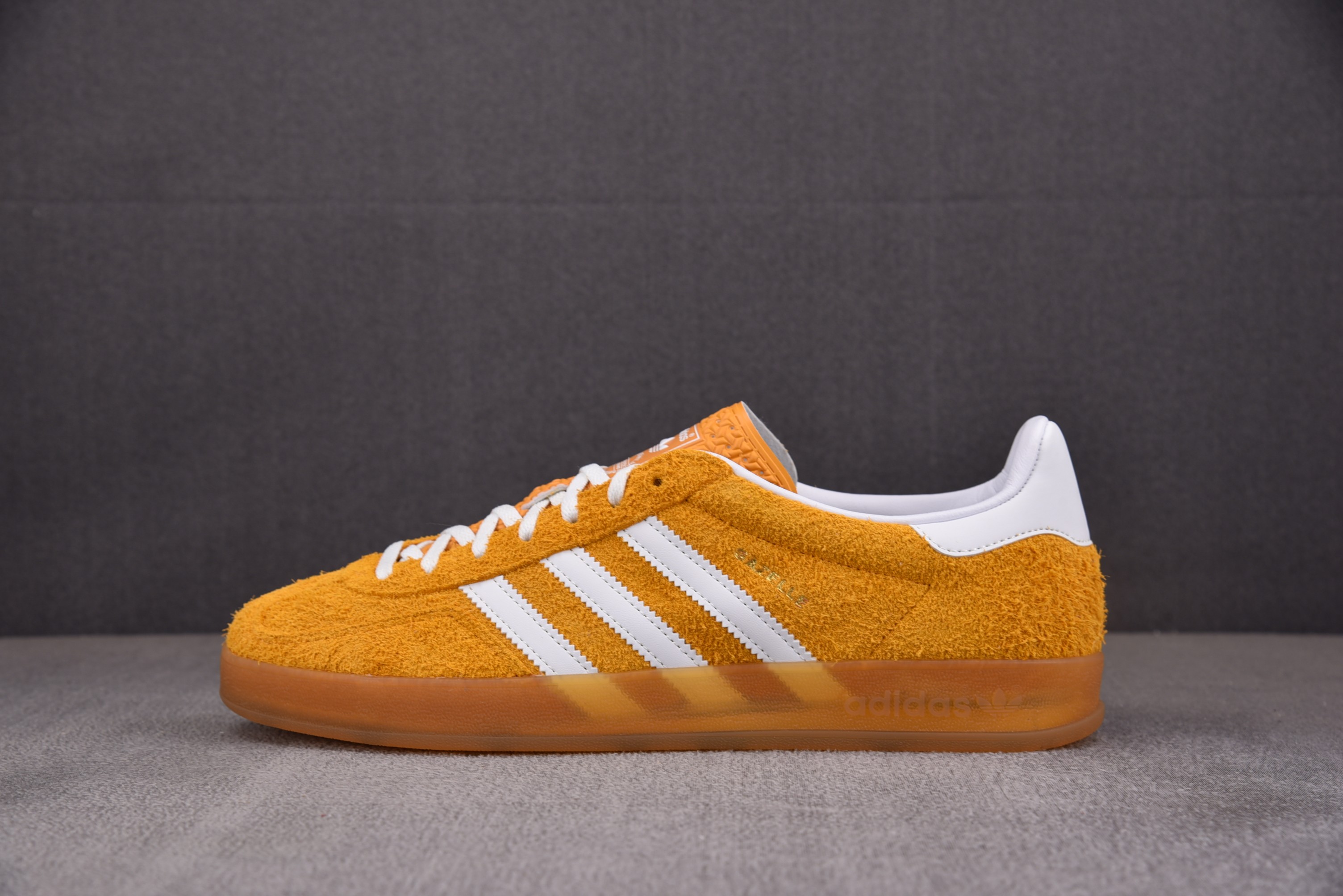 【M】AD Originals Gazelle Indoor 低帮板鞋 白黄 HQ8716 아디다스