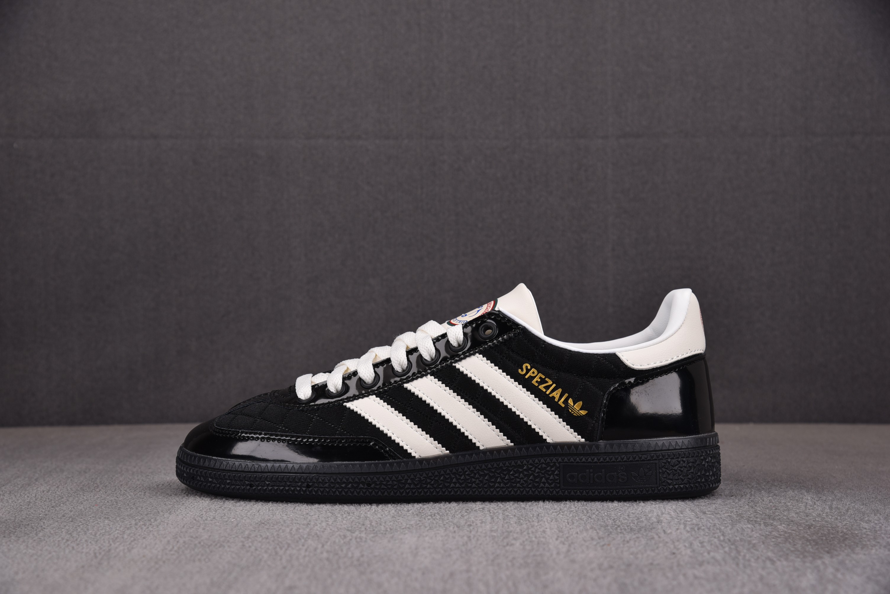 [纯原]아디다스 핸드볼 스페지알 Ad Handball Spezial Core Black White 블랙 화이트 JP5669 아디다스