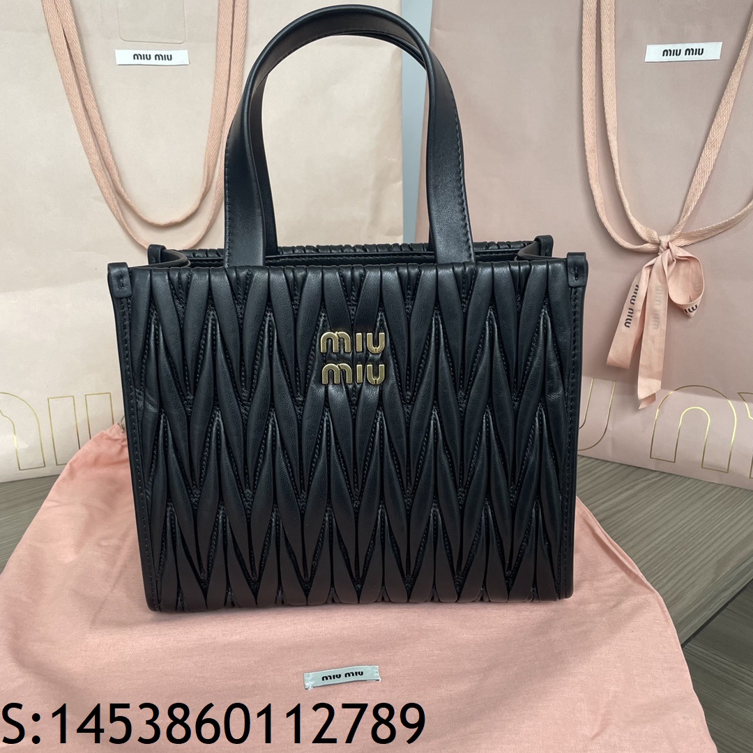 [JHL] 미우미우 마테라쎄 나파 레더 핸드백 5BG263 24*20.5*8cm 블랙 