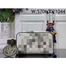 [88factory] 루이비통 락커 돕 키트 13*12*23cm N00151 화이트