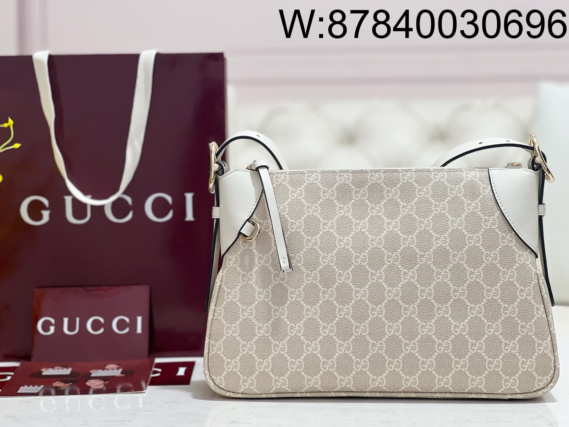 [JHL] 구찌 GG 엠블럼 숄더백 815216 31*21*8cm 화이트