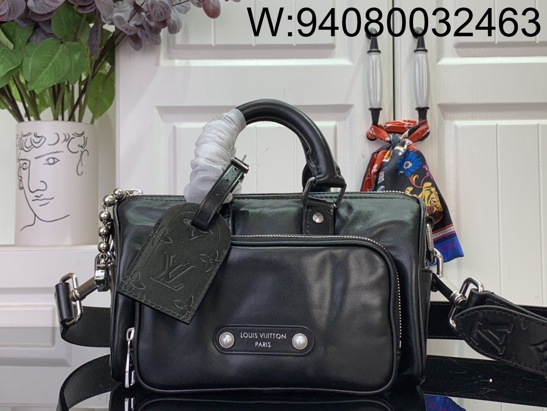 [88factory] 루이비통 키폴 카고 반둘리에 25 15*11*25cm M13988 블랙