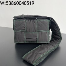 징 팩토리 보테가베네타 스몰 패딩...