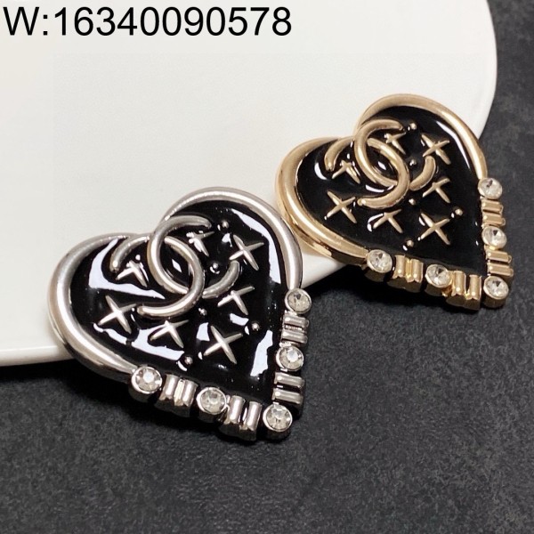 AGG 샤넬 CC로고 하트 브로치...