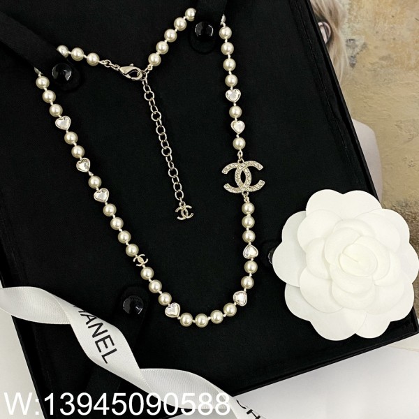 AGG 샤넬 CC로고 큐빅 하트 ...