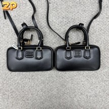 [윌리엄 셀러] 미우미우 아르카디 가죽 백 5BB142 19*10*4cm 브라운 블랙 2컬러 웨이디안 주소