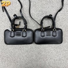 [윌리엄 셀러] 미우미우 아르카디...