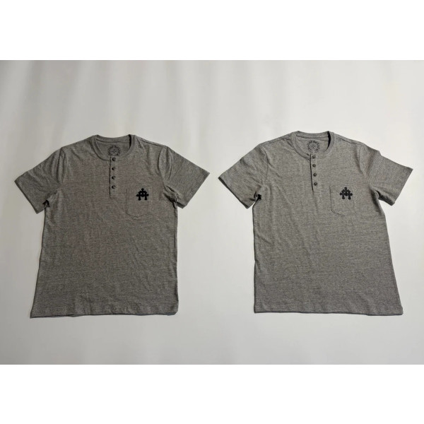 [꼬부기셀러] Chrome Hearts 크롬하츠 3D 입체 십자가 양가죽 헨리넥 반팔 티셔츠