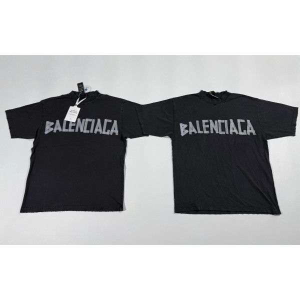 [꼬부기셀러] Balenciaga 발렌시아가 24SS 테이프 레터링 워싱 반팔 티셔츠