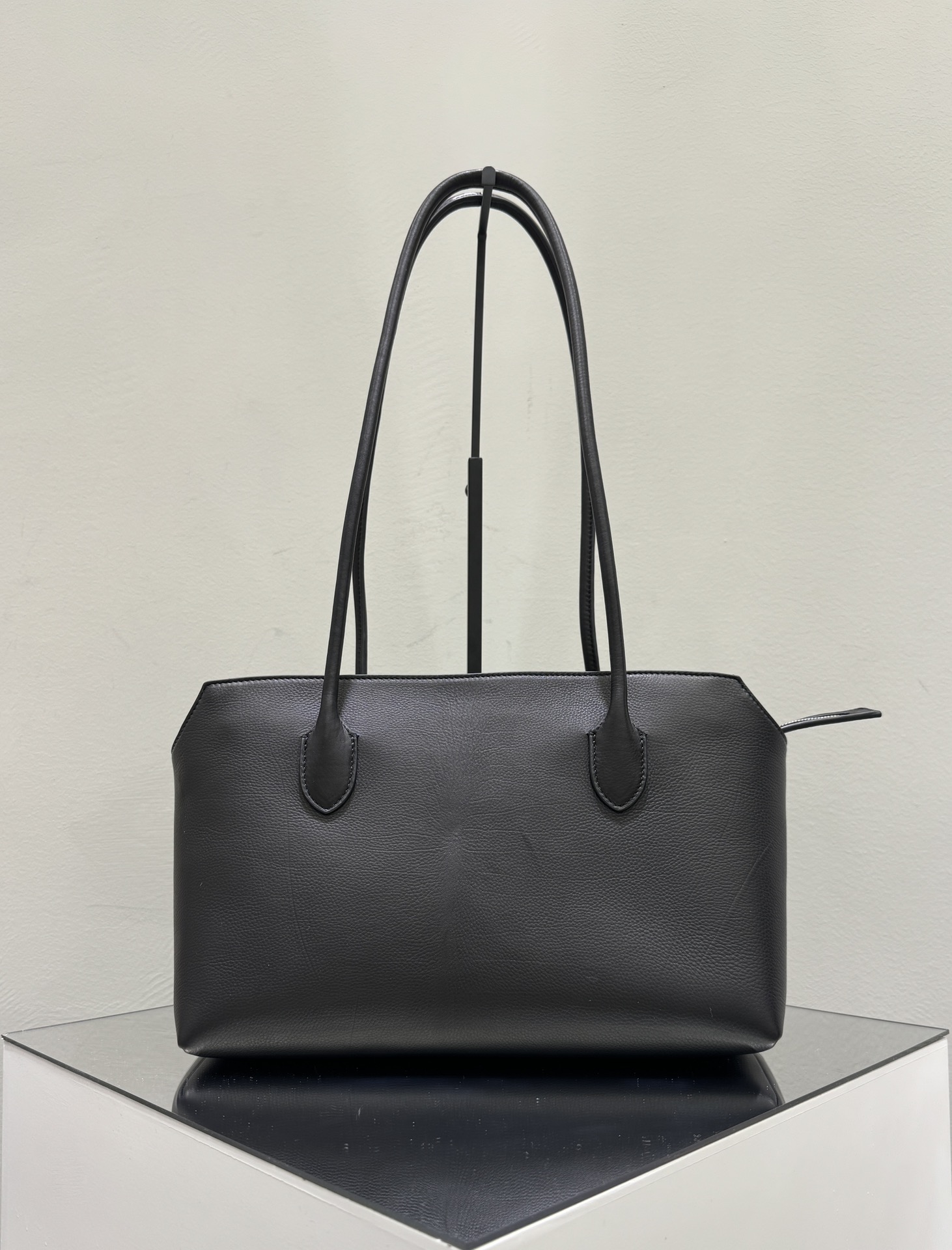 [켄달공장] 더 로우 테라스 백 38*28*23cm