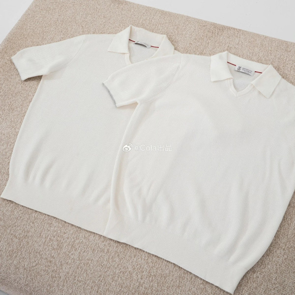 [콜라셀러] Brunello Cucinelli 브루넬로 쿠치넬리 아이보리 시걸 칼라 니트 반팔티